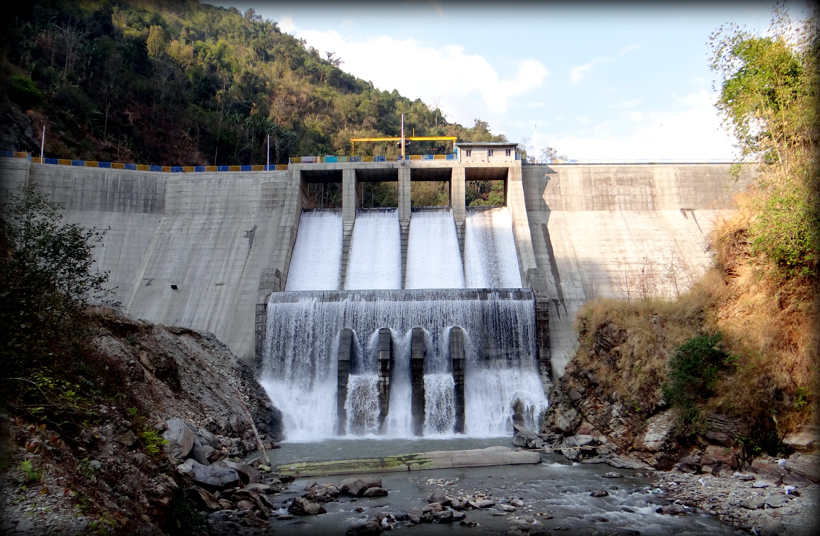 hydroelectric dams project